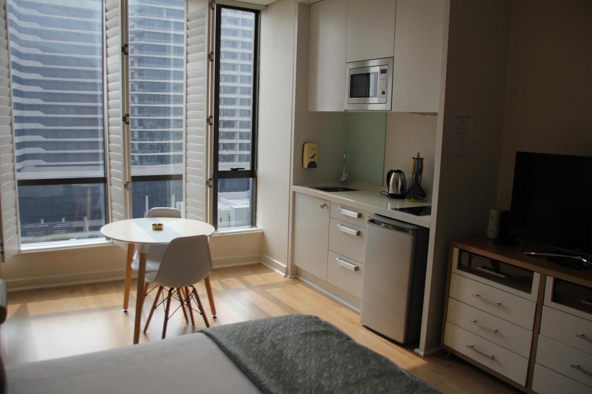 Sandton Skye Apartments Йоханнесбург Экстерьер фото